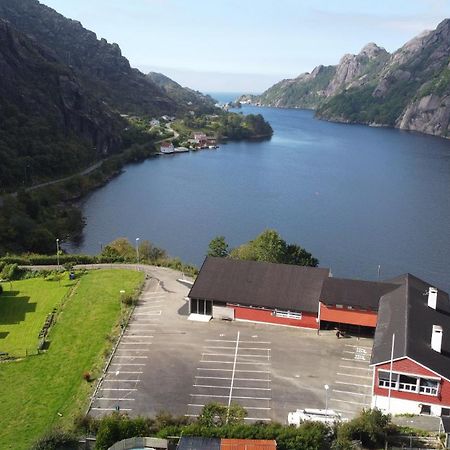 Brufjell Hostel & Parking Flekkefjord Eksteriør billede