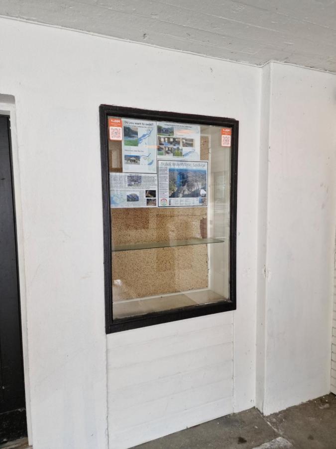 Brufjell Hostel & Parking Flekkefjord Eksteriør billede