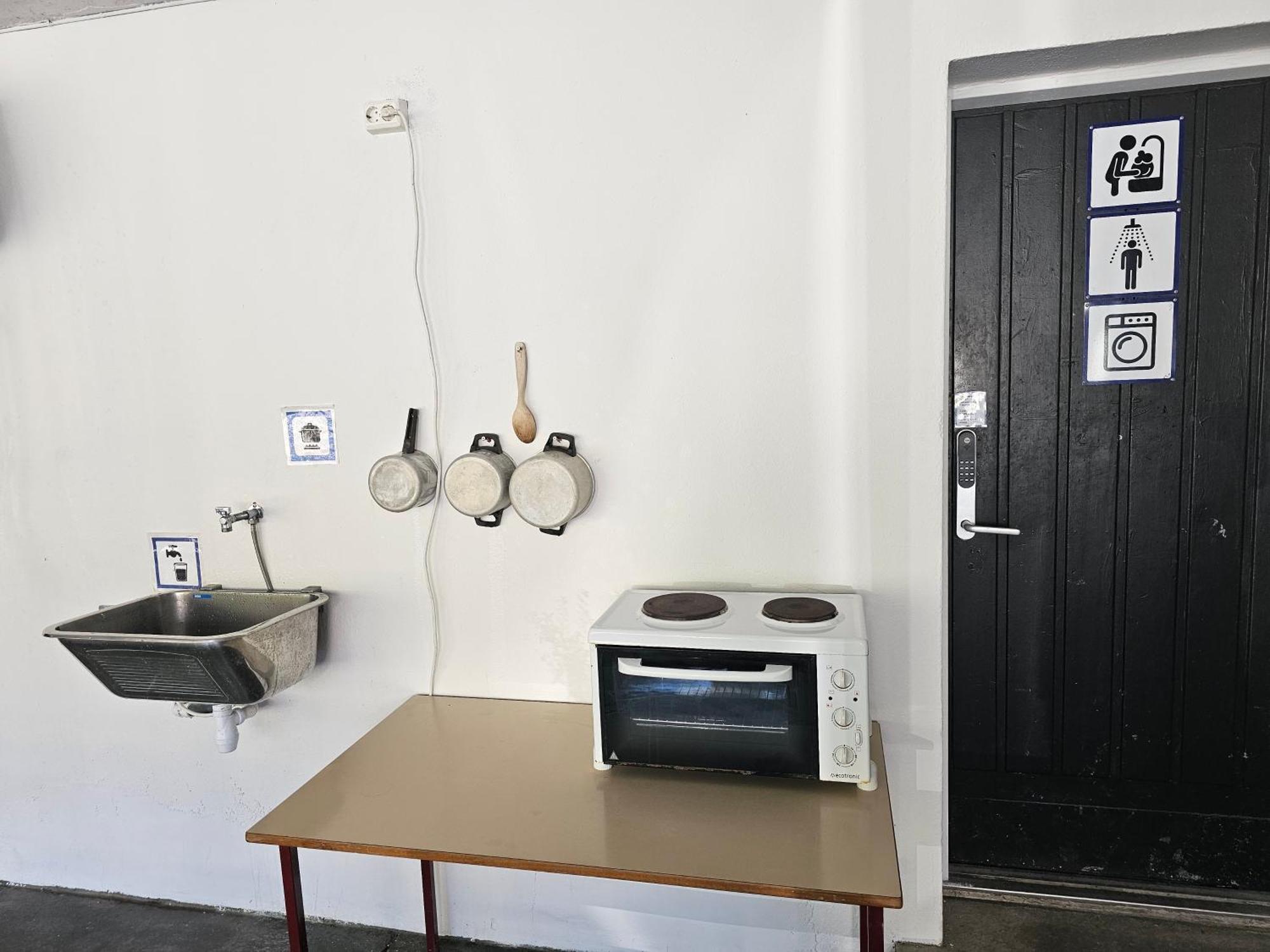 Brufjell Hostel & Parking Flekkefjord Eksteriør billede