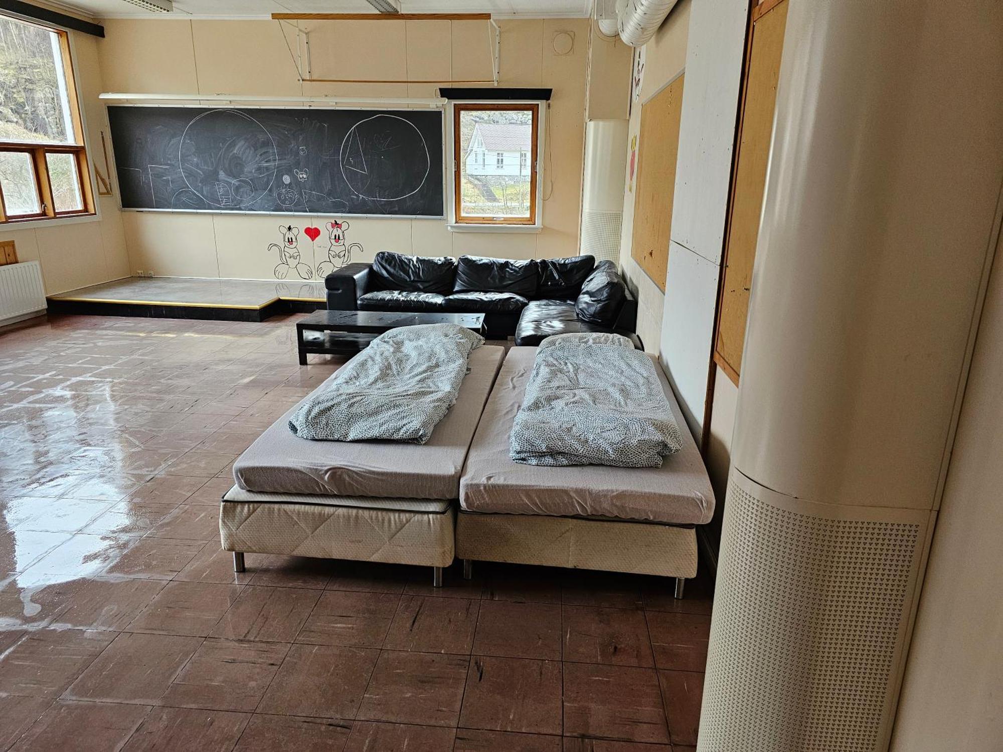 Brufjell Hostel & Parking Flekkefjord Eksteriør billede